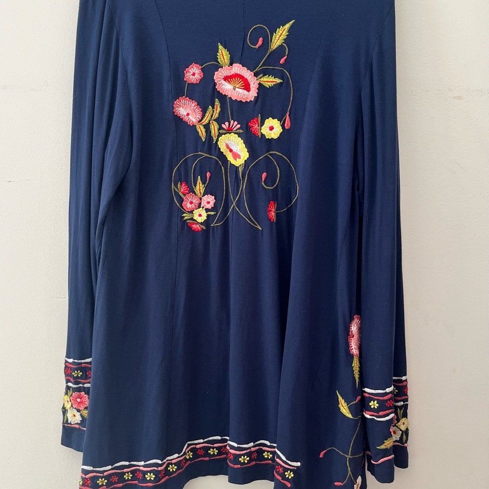 Caite by Anthropologie Embroidered floral Navy Open Front Cardigan flowy sz med - Picture 6 of 8